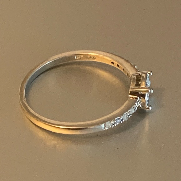 Diamond Sterling Silver Ring, Stamped 925, (1/10 ct. t.w.), Approx. Size 8 - Picture 3 of 10